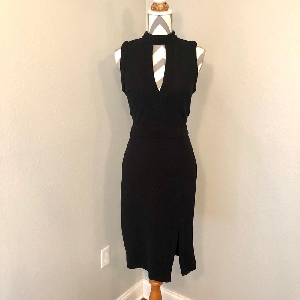 Bebe Cutout Mock Neck Midi Dress | Black